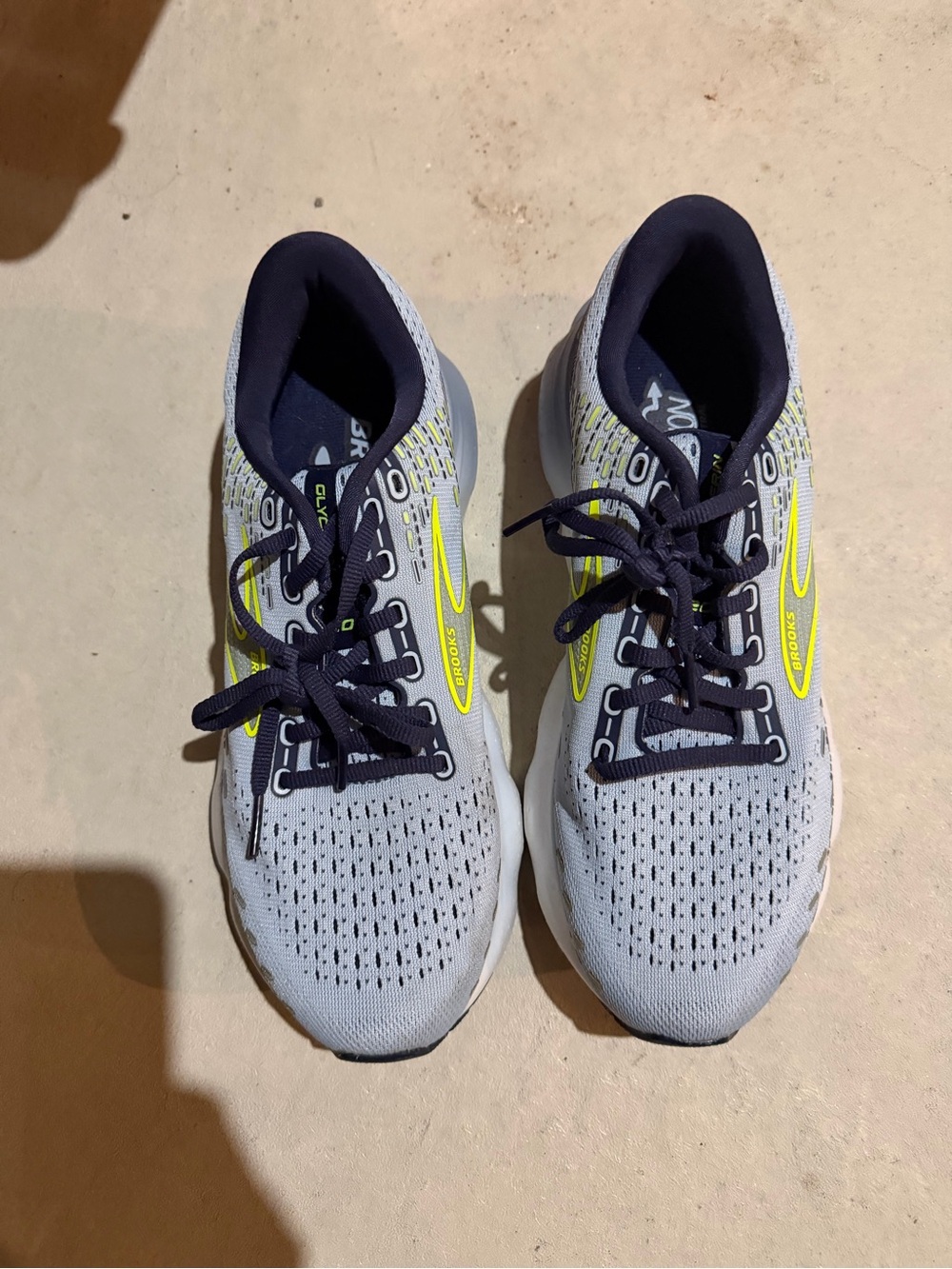 Brooks glycerin 20 size 9 like new
